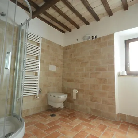 Convento Dei Cappuccini Hostal Tolfa