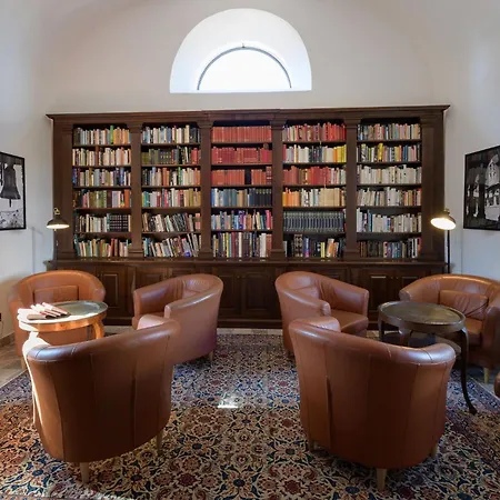 Convento Dei Cappuccini * 托尔法