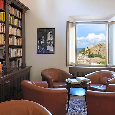 بيت شباب Convento Dei Cappuccini Tolfa