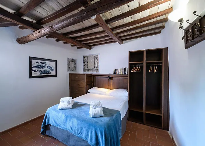 Convento Dei Cappuccini Hostel *