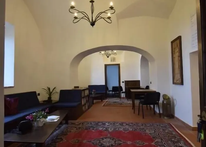 Convento Dei Cappuccini Hostel *